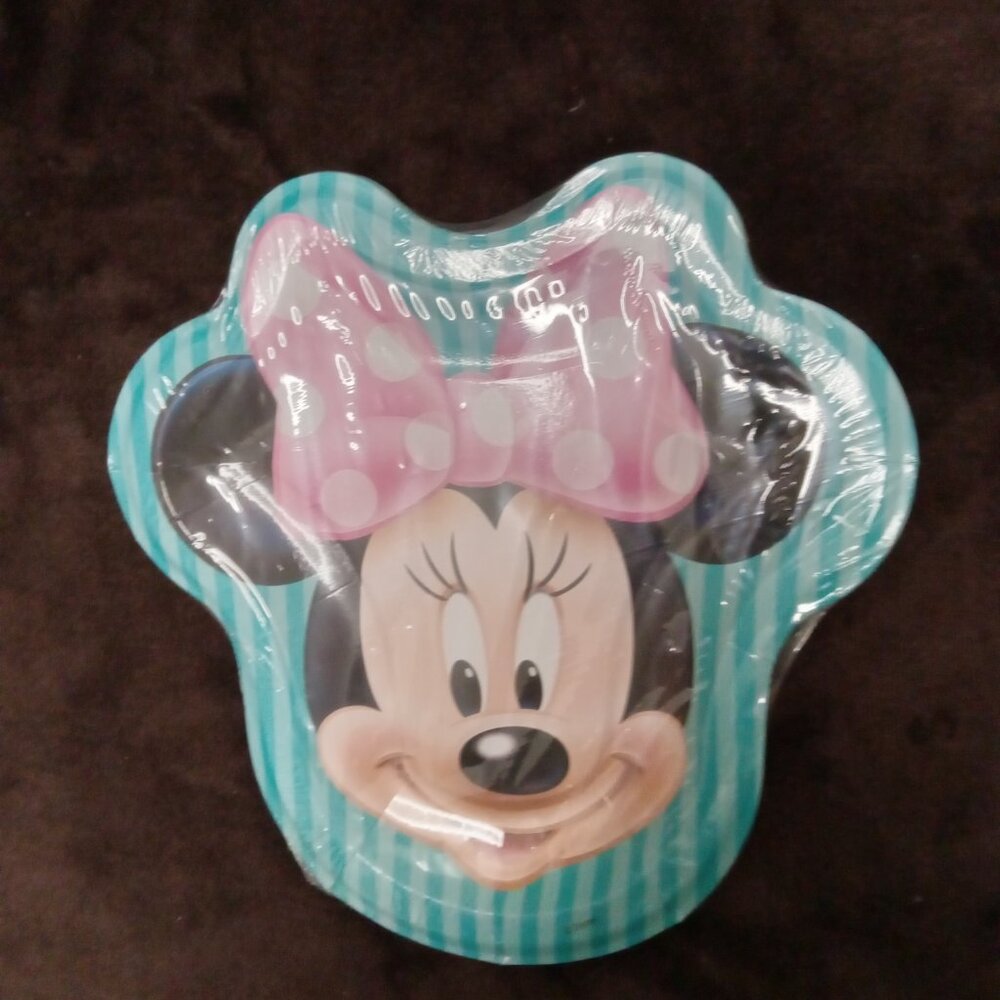 Free w/ $15 Disney Jr designware Minnie Mouse 8 ct paper plates